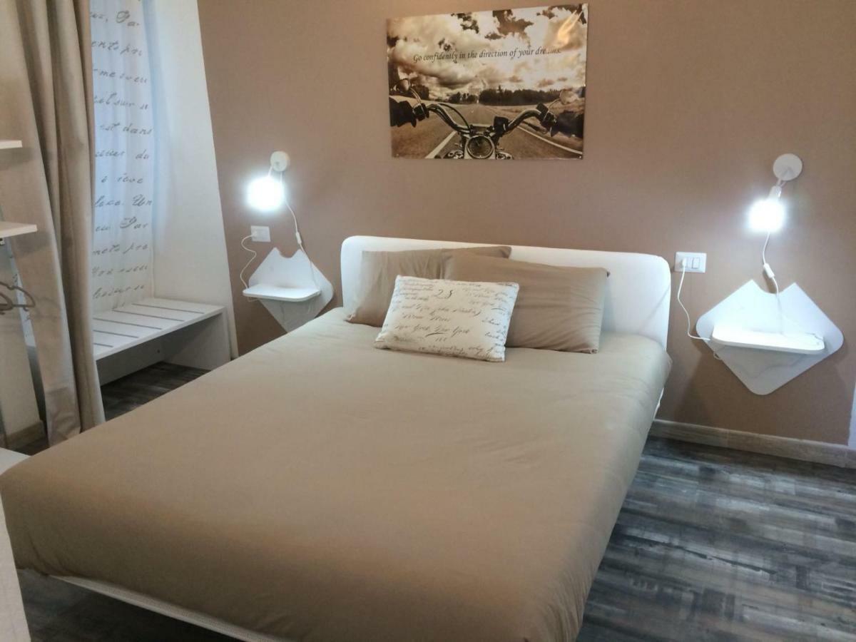 Apartmán Casa Delle Corti Colico Exteriér fotografie